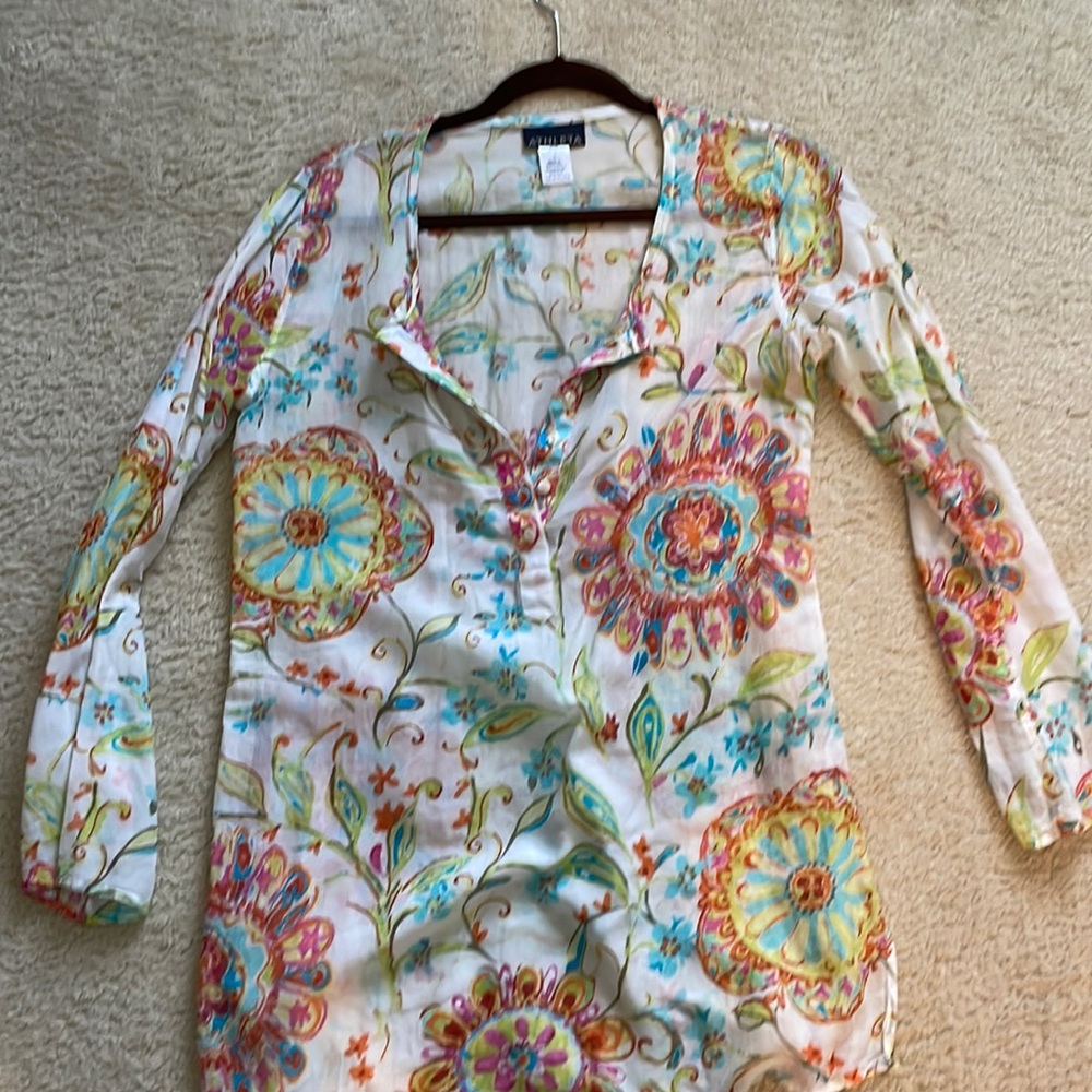 Athleta cover up. Size: small. Colorful. Great condition.